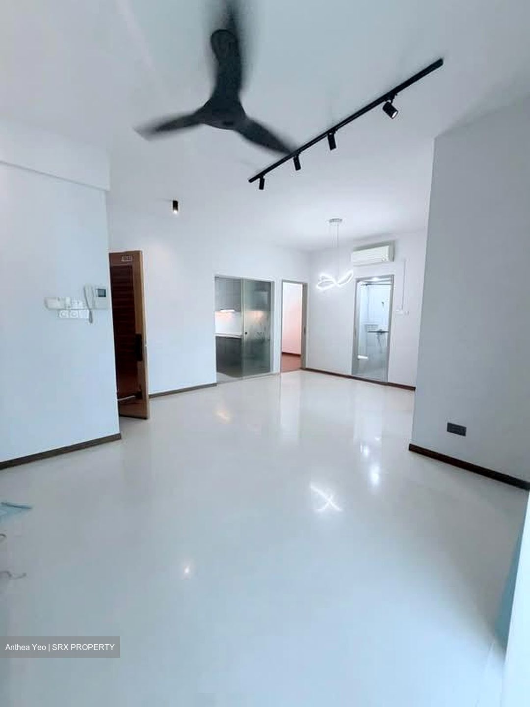 East Signature (D15), Apartment #617669771